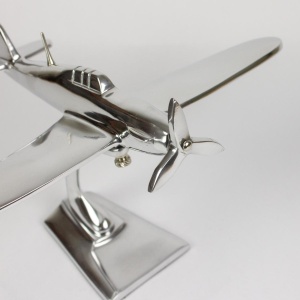 C-3528 Aluminium Hawker Hurricane sculptuur, 25cm