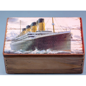 Kistje met Titanic 15x10x6cm P.8