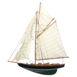 Zeilboot halfmodel L:56 xH:62,5cm