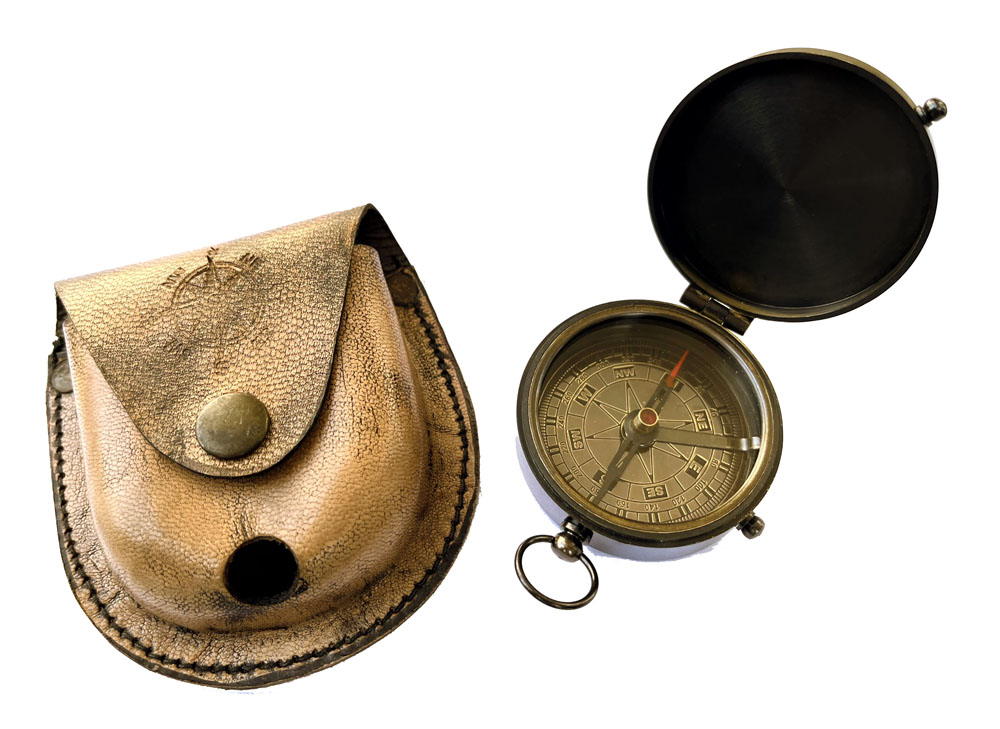 Kompas met deksel & ring antiek messing