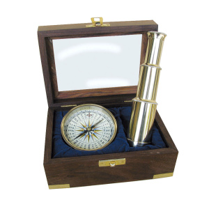 Kompas + telescoop in houten kistje